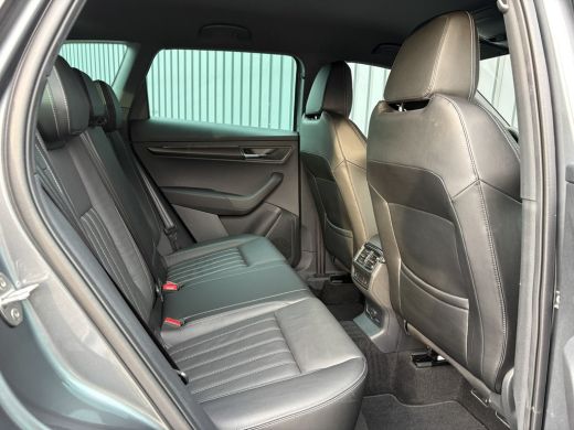 Skoda Karoq 1.5 TSI ACT Sportline Business | Leder | Camera | Adapt. Cruise control | Stoel & Stuur verw. | P... ActivLease financial lease