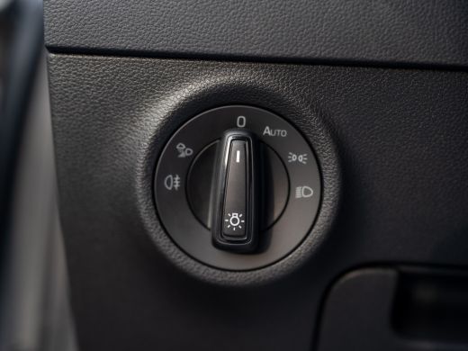 Skoda Karoq 1.5 TSI ACT Sportline Business | Leder | Camera | Adapt. Cruise control | Stoel & Stuur verw. | P... ActivLease financial lease