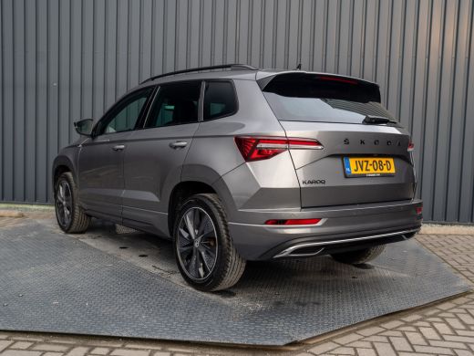 Skoda Karoq 1.5 TSI ACT Sportline Business | Leder | Camera | Adapt. Cruise control | Stoel & Stuur verw. | P... ActivLease financial lease