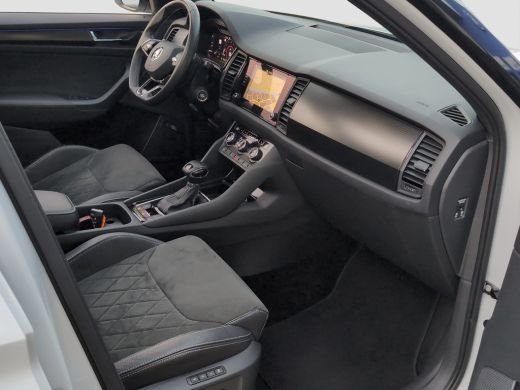 Skoda Kodiaq 1.5 TSI Sportline Business | Adap. cruise control | Pano | Camera | Stoelverwarming | | Achteruit... ActivLease financial lease