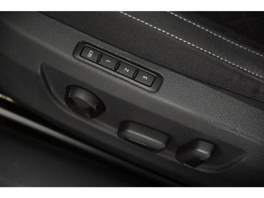 Skoda Superb Combi 2.0 TDI *1ste Eigenaar*Navigatie*Stoelverwarming* ActivLease financial lease