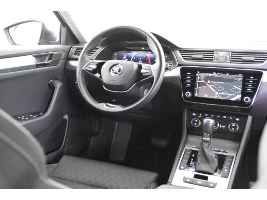 Skoda Superb Combi 2.0 TDI *1ste Eigenaar*Navigatie*Stoelverwarming* ActivLease financial lease