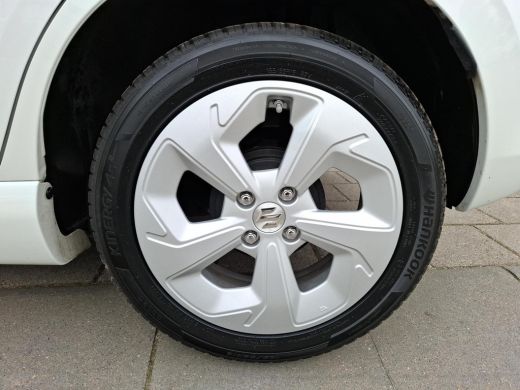 Suzuki Swift 1.2 Select Smart Hybrid ActivLease financial lease