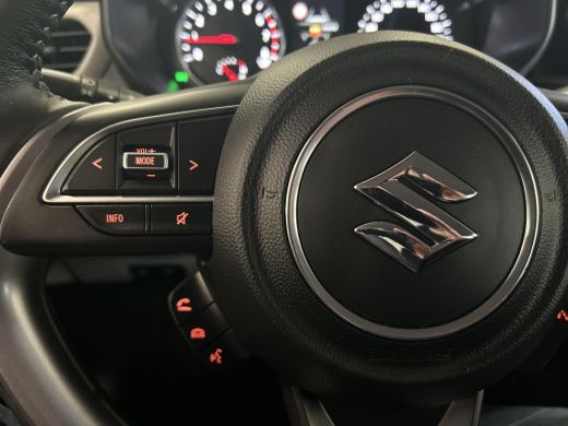 Suzuki Swift 1.2 Select Smart Hybrid ActivLease financial lease