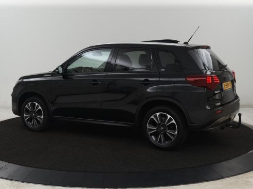 Suzuki Vitara 1.4 Boosterjet Style Smart Hybrid | Panoramadak | Leder/Alcantara | Stoelverwarming | Trekhaak | ... ActivLease financial lease