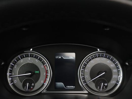 Suzuki Vitara 1.4 Boosterjet Style Smart Hybrid | Panoramadak | Leder/Alcantara | Stoelverwarming | Trekhaak | ... ActivLease financial lease