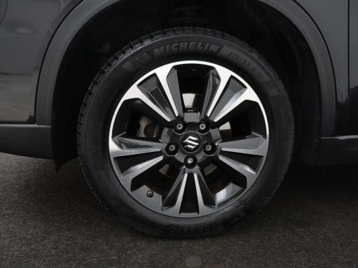 Suzuki Vitara 1.4 Boosterjet Style Smart Hybrid | Panoramadak | Leder/Alcantara | Stoelverwarming | Trekhaak | ... ActivLease financial lease