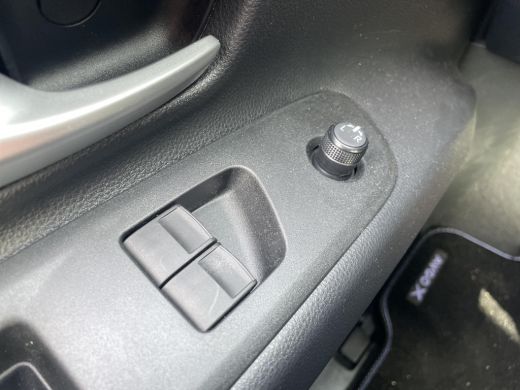 Toyota Aygo Hybrid 115 envy ActivLease financial lease