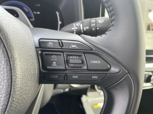 Toyota Aygo Hybrid 115 envy ActivLease financial lease