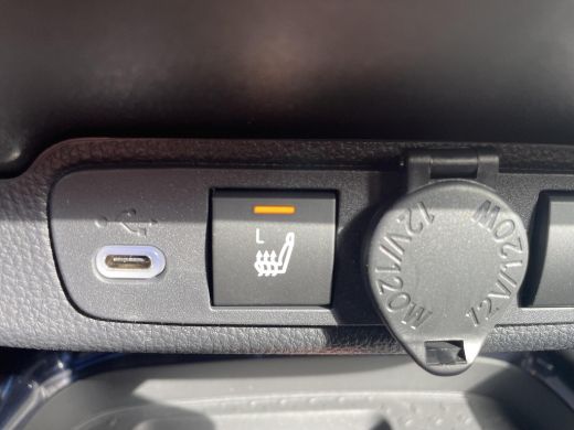 Toyota Aygo Hybrid 115 envy ActivLease financial lease