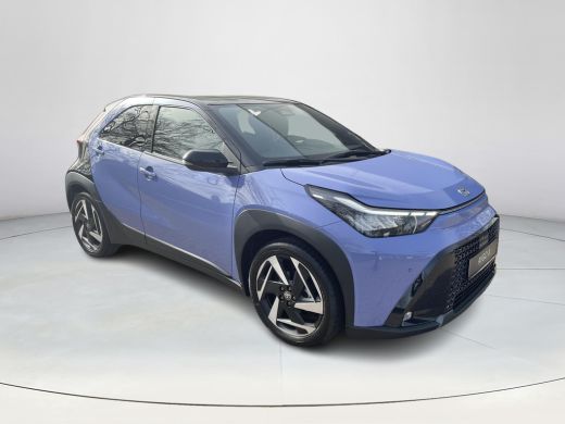 Toyota Aygo Hybrid 115 envy ActivLease financial lease