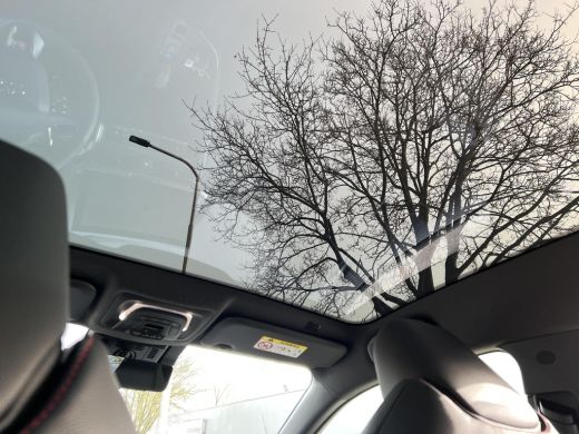 Toyota C-HR 2.0 Plug-in Hybrid 220 GR SPORT ActivLease financial lease