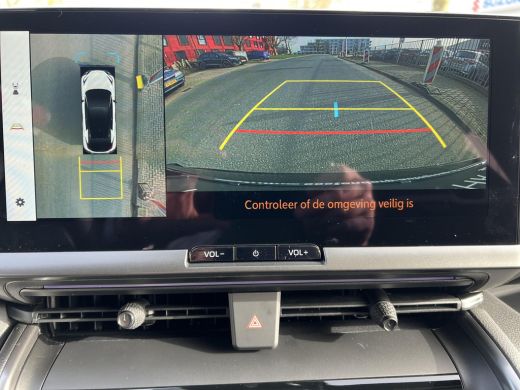 Toyota C-HR 2.0 Plug-in Hybrid 220 GR SPORT ActivLease financial lease