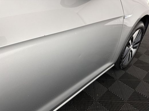 Volkswagen e-Golf {SOH-91%} (INCL-BTW) Aut. *HEATPUMP | ADAPTIVE-CRUISE | DIGI-COCKPIT | FULL-LED | NAVI-FULLMAP | ... ActivLease financial lease