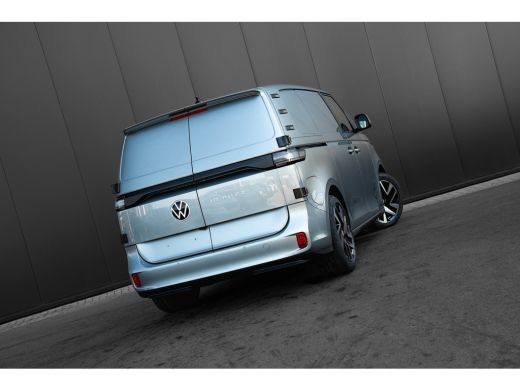 Volkswagen ID. Buzz Cargo Bulli 4-Motion | Achterdeuren | 360 Camera | IQ-Light | Trekhaak | 20 " ActivLease financial lease
