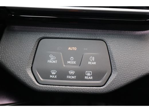 Volkswagen ID.4 Pro Business 77 kWh 286 PK | Achteruitrijcamera | Cruise control adaptief | Keyless entry ActivLease financial lease