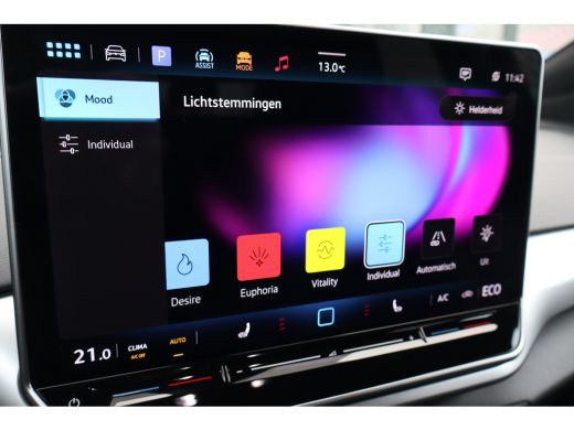 Volkswagen ID.4 Pro Business 77 kWh 286 PK | Achteruitrijcamera | Cruise control adaptief | Keyless entry ActivLease financial lease