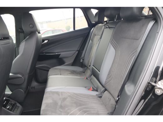 Volkswagen ID.4 Pro Business 77 kWh 286 PK | Achteruitrijcamera | Cruise control adaptief | Keyless entry ActivLease financial lease