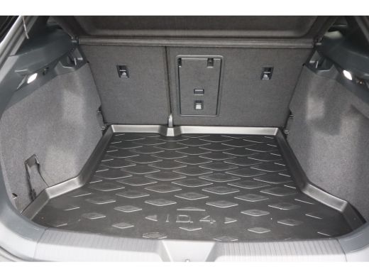 Volkswagen ID.4 Pro Business 77 kWh 286 PK | Achteruitrijcamera | Cruise control adaptief | Keyless entry ActivLease financial lease