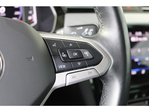 Volkswagen Passat 1.5 TSI Business | Adaptieve cruise control | Climate control | Keyless start | Apple carplay | ActivLease financial lease