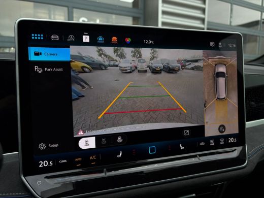 Volkswagen Passat Variant 1.5 eTSI R-Line Edition | Trekhaak | Panoramadak | Eletrische A-klep | Head up Display | ... ActivLease financial lease