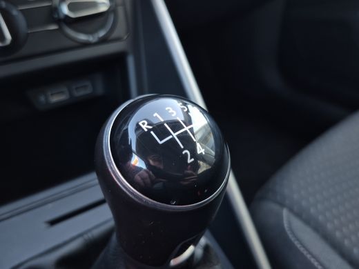 Volkswagen Polo 1.0 TSI Comfortline Parkeersensoren | Full map navigatie | Carplay/android auto | Adaptice CC | A... ActivLease financial lease