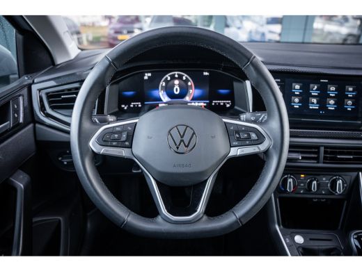 Volkswagen Polo 1.0 TSI Life Edition 95PK | Achteruitrijcamera | Airco | Hill hold functie ActivLease financial lease