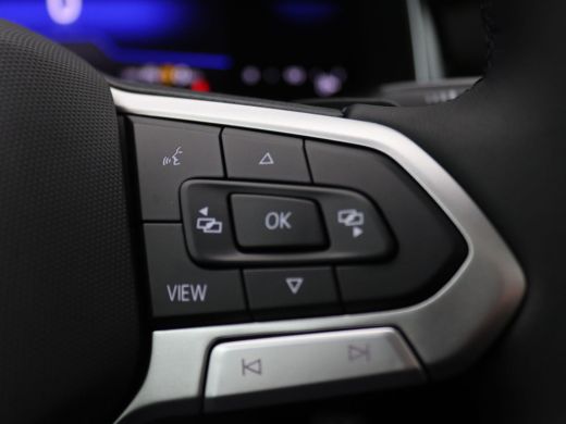 Volkswagen Polo 1.0 TSI R-Line Edition 110PK DSG Pano-Schuifdak, Keyless, Matrix LED-Verlichting, Side Assist, Ad... ActivLease financial lease