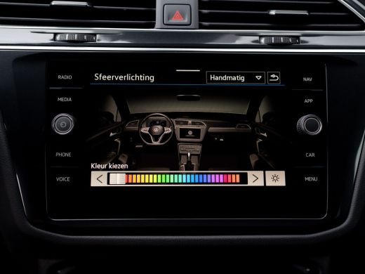 Volkswagen Tiguan 1.4 TSI eHybrid R-Line Business+ | Keyless | Black Style | IQ Light | Elk. A-klep | Prijs Rijklaar!! ActivLease financial lease