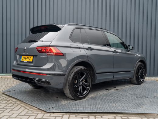 Volkswagen Tiguan 1.4 TSI eHybrid R-Line Business+ | Keyless | Black Style | IQ Light | Elk. A-klep | Prijs Rijklaar!! ActivLease financial lease