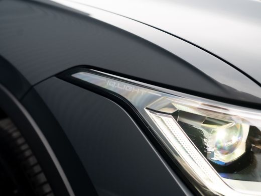 Volkswagen Tiguan 1.4 TSI eHybrid R-Line Business+ | Keyless | Black Style | IQ Light | Elk. A-klep | Prijs Rijklaar!! ActivLease financial lease