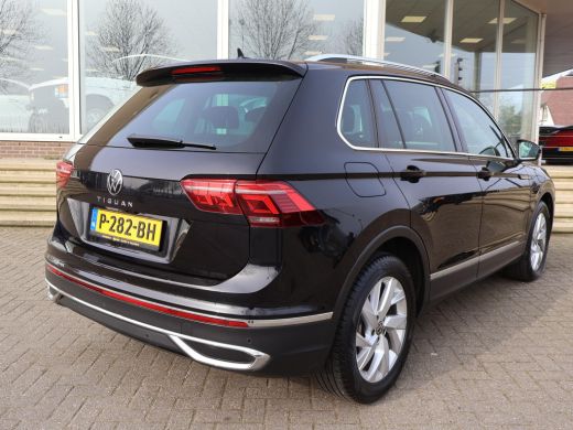 Volkswagen Tiguan 2.0 TDI DSG + VIRTUAL COCKPIT | WEGKL. TREKHAAK | CAMERA | STUUR/STOELVERW. | CARPLAY ActivLease financial lease