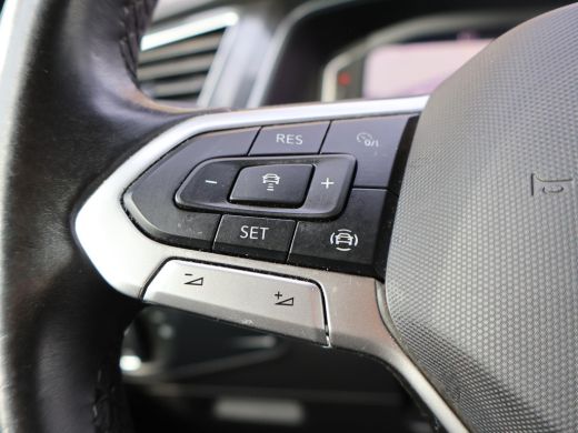 Volkswagen Tiguan 2.0 TDI DSG + VIRTUAL COCKPIT | WEGKL. TREKHAAK | CAMERA | STUUR/STOELVERW. | CARPLAY ActivLease financial lease