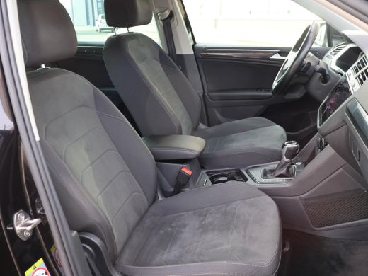 Volkswagen Tiguan 2.0 TDI DSG + VIRTUAL COCKPIT | WEGKL. TREKHAAK | CAMERA | STUUR/STOELVERW. | CARPLAY ActivLease financial lease