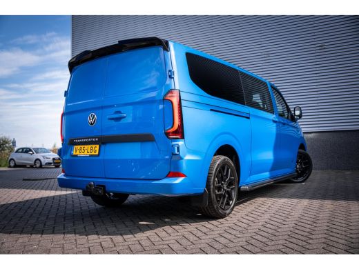Volkswagen Transporter 2.0 TDI 170 pk L2H1 Bulli Dubbele Cabine TREKHAAK - BLACK PACK - BETIMMERING ActivLease financial lease