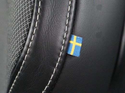 Volvo  S60 2.0 T6 AWD Twin Engine R-Design | Stoelverwarming | Adaptive cruise | Standkachel | Camera | 19''... ActivLease financial lease