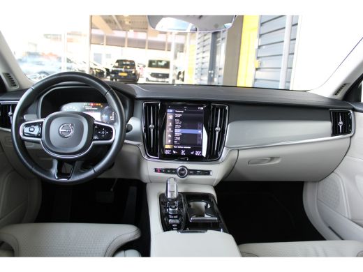 Volvo  S90 2.0 T8 AWD Inscription | SOH 96% | Head-up display | Schuif-kanteldak | Luxe lederen bekleding | ... ActivLease financial lease