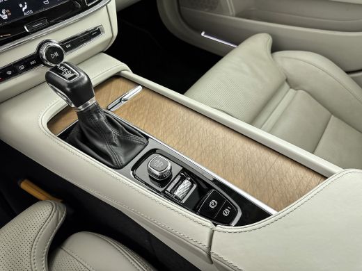 Volvo  S90 T4 Business Luxury | 19" | Geventileerd Nappa | Massagestoelen | Head-Up | 360 Camera | Harman Ka... ActivLease financial lease