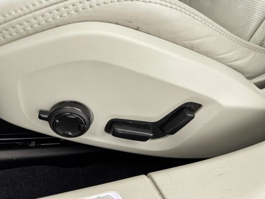 Volvo  S90 T4 Business Luxury | 19" | Geventileerd Nappa | Massagestoelen | Head-Up | 360 Camera | Harman Ka... ActivLease financial lease