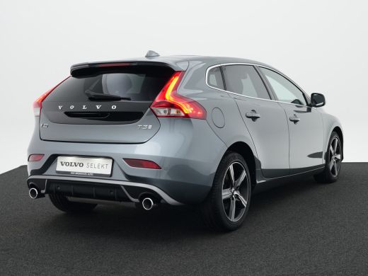 Volvo  V40 T3 Polar+ Sport | Panoramadak | Harman/Kardon | R-Design | Camera | Keyless | On Call | Stoelverw... ActivLease financial lease