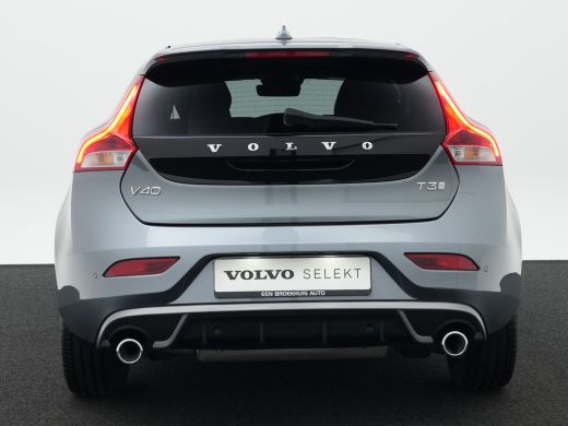 Volvo  V40 T3 Polar+ Sport | Panoramadak | Harman/Kardon | R-Design | Camera | Keyless | On Call | Stoelverw... ActivLease financial lease