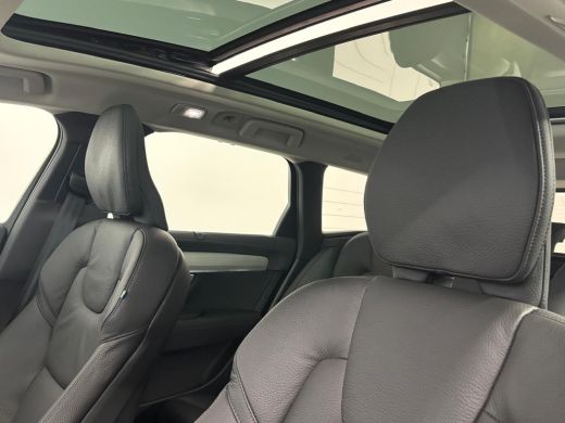 Volvo  V90 T8 Plug-in hybrid AWD Ultra Dark | Achterbank verwarmd | Apple Carplay/Android Auto|telefooninteg... ActivLease financial lease