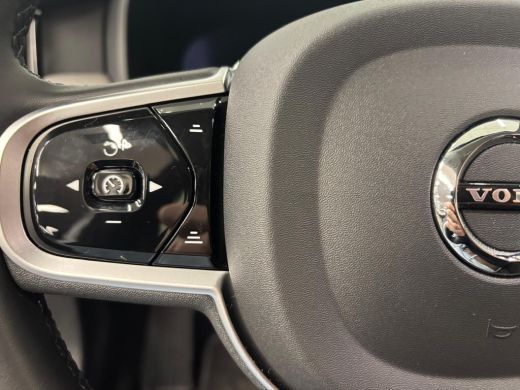 Volvo  V90 T8 Plug-in hybrid AWD Ultra Dark | Achterbank verwarmd | Apple Carplay/Android Auto|telefooninteg... ActivLease financial lease