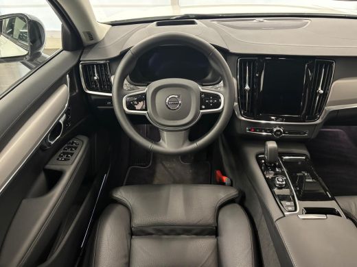 Volvo  V90 T8 Plug-in hybrid AWD Ultra Dark | Achterbank verwarmd | Apple Carplay/Android Auto|telefooninteg... ActivLease financial lease