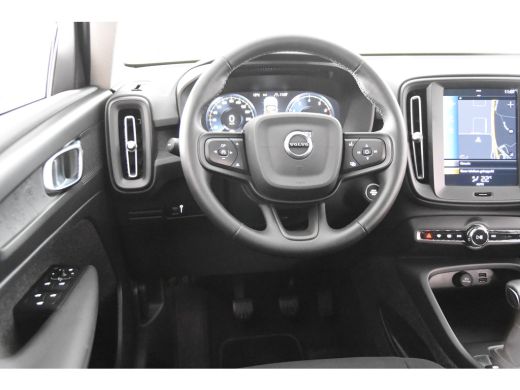 Volvo  XC40 1.5 T2 Momentum *1ste Eigenaar*Navigatie*Parkassist*Trekhaak* ActivLease financial lease