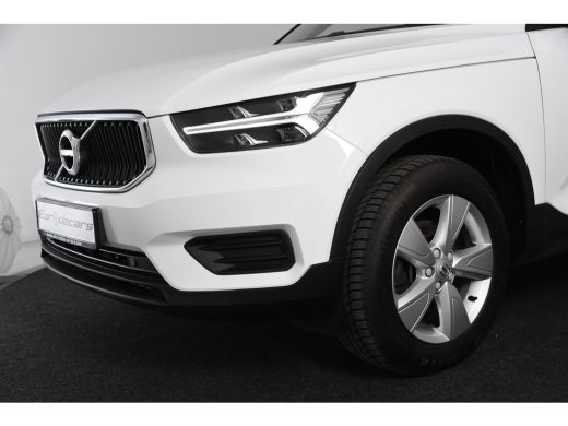 Volvo  XC40 1.5 T2 Momentum *1ste Eigenaar*Navigatie*Parkassist*Trekhaak* ActivLease financial lease