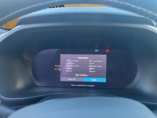 Volvo  XC40 Recharge P8 AWD R-Design | Achteruitrij assistent | Keyless entry/start | LED achterlichten ActivLease financial lease