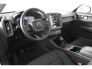 Volvo  XC40 1.5 T2 Momentum *1ste Eigenaar*Navigatie*Parkassist*Trekhaak*