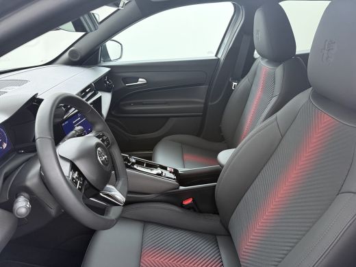 Alfa Romeo Junior Ibrida Speciale Automaat ActivLease financial lease