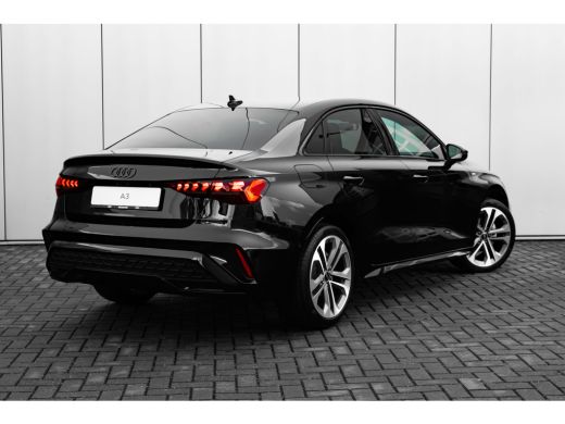 Audi A3 Limousine S edition | Aluminium optiek in het interieur | Assistentiepakket Rijden en Parkeren Pl... ActivLease financial lease